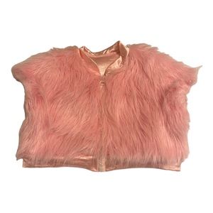 Weissman girl’s faux fur cropped vest size Medium